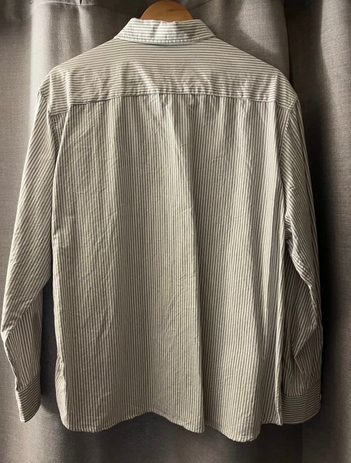 [틀영] 올데이 스트라이프 셔츠_Gray | M사이즈 상품이미지3