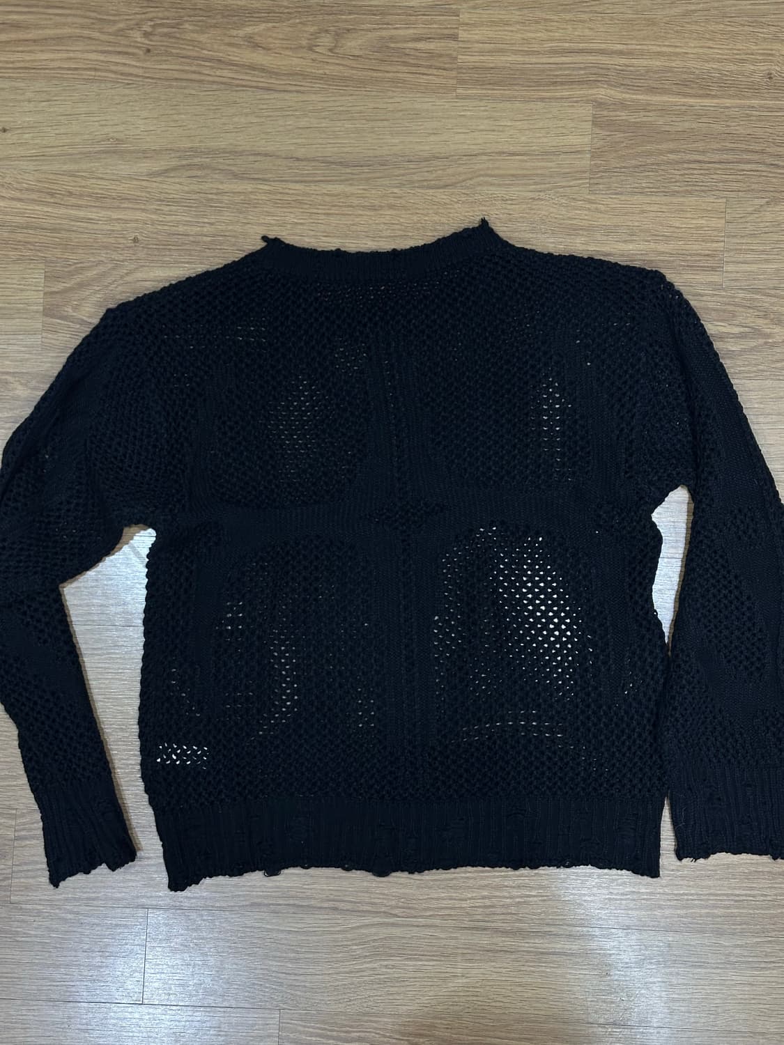 [1] 떠그클럽 트라이벌 네트 스웨터 블랙 상품이미지5