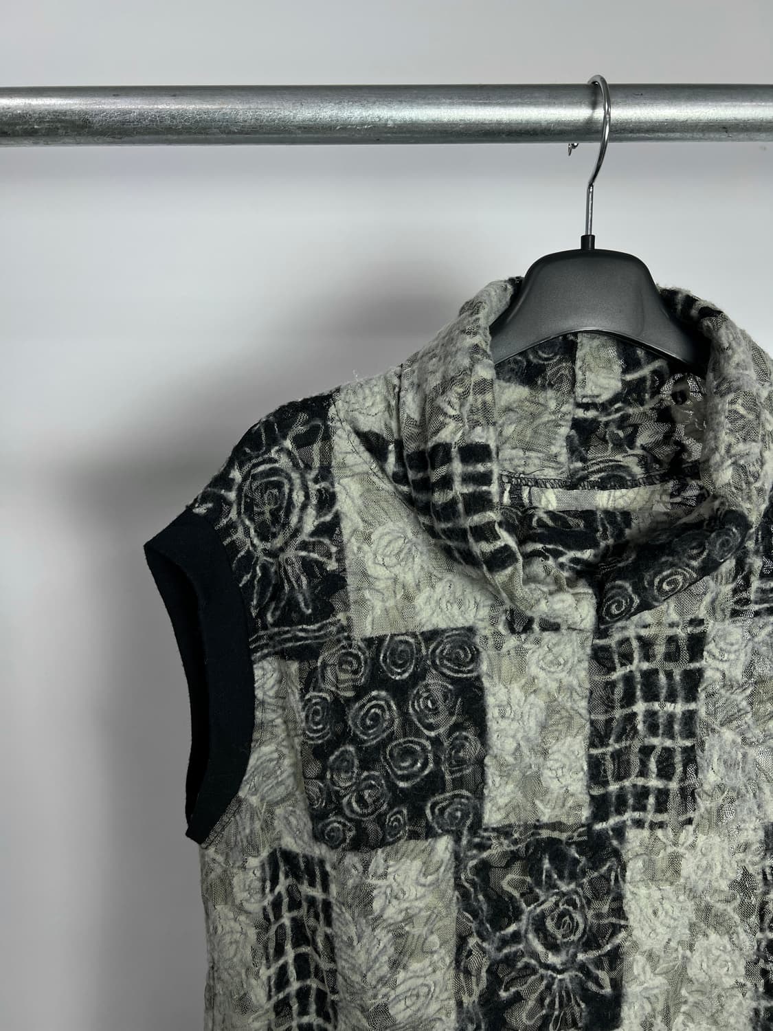 빈티지 터틀넥 슬리브리스  상품이미지2