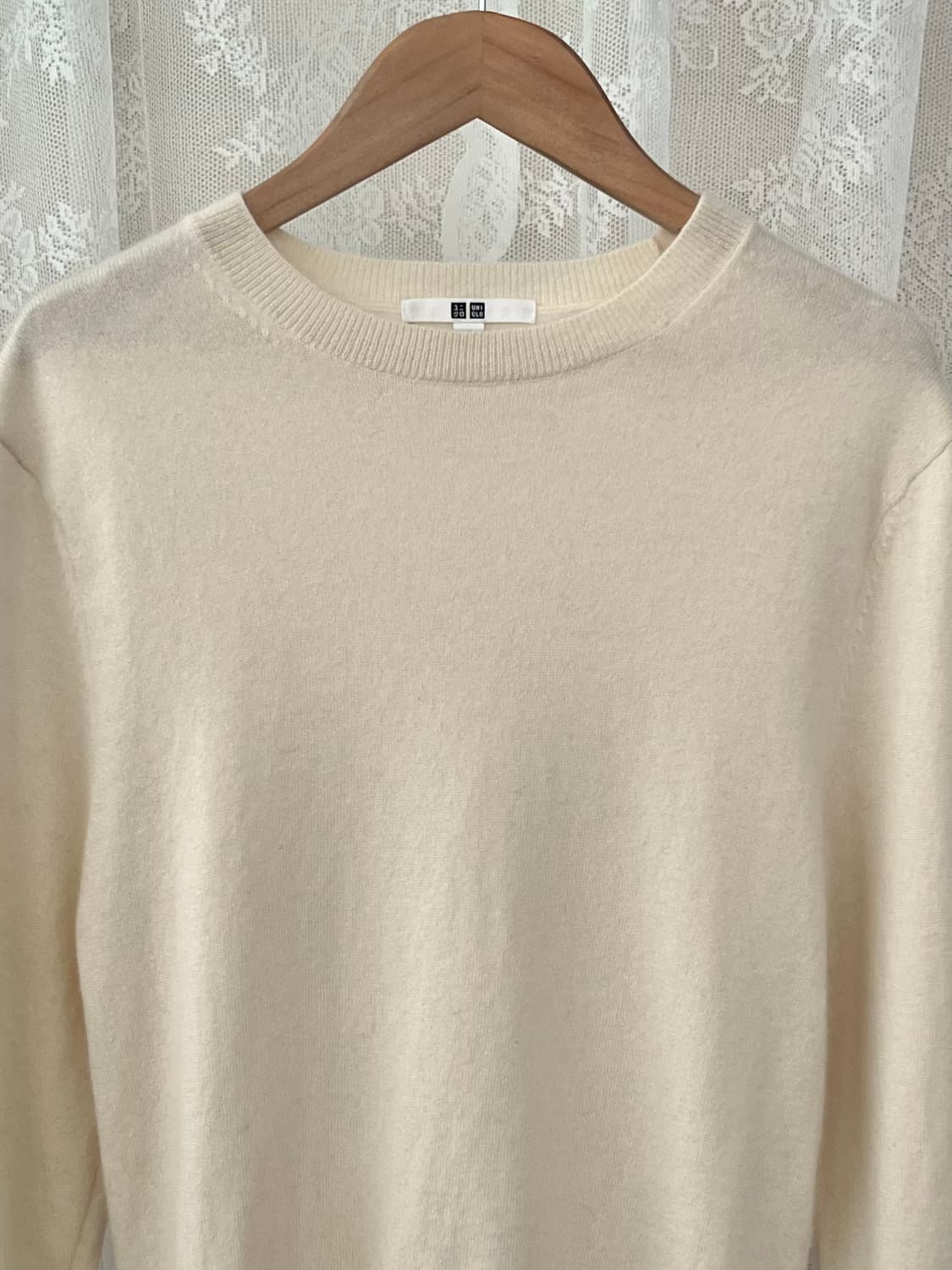 M) 유니클로 캐시미어 니트 아이보리 상품이미지3