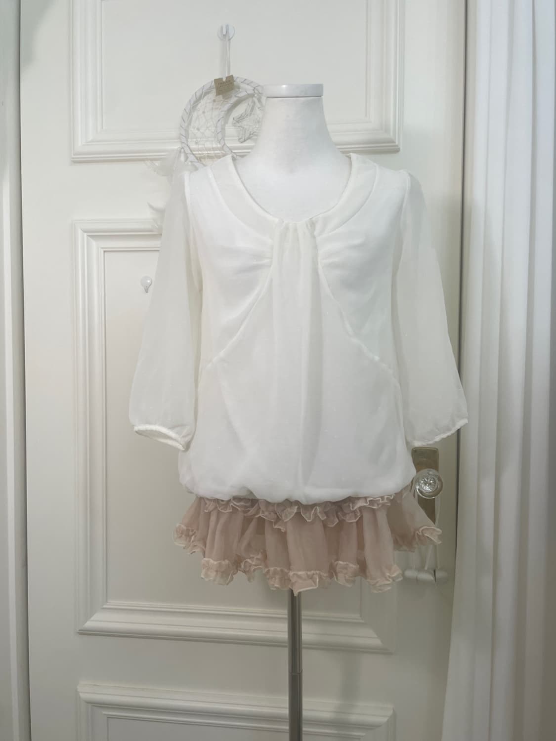 white pure glitter dot bow blouse 상품이미지1