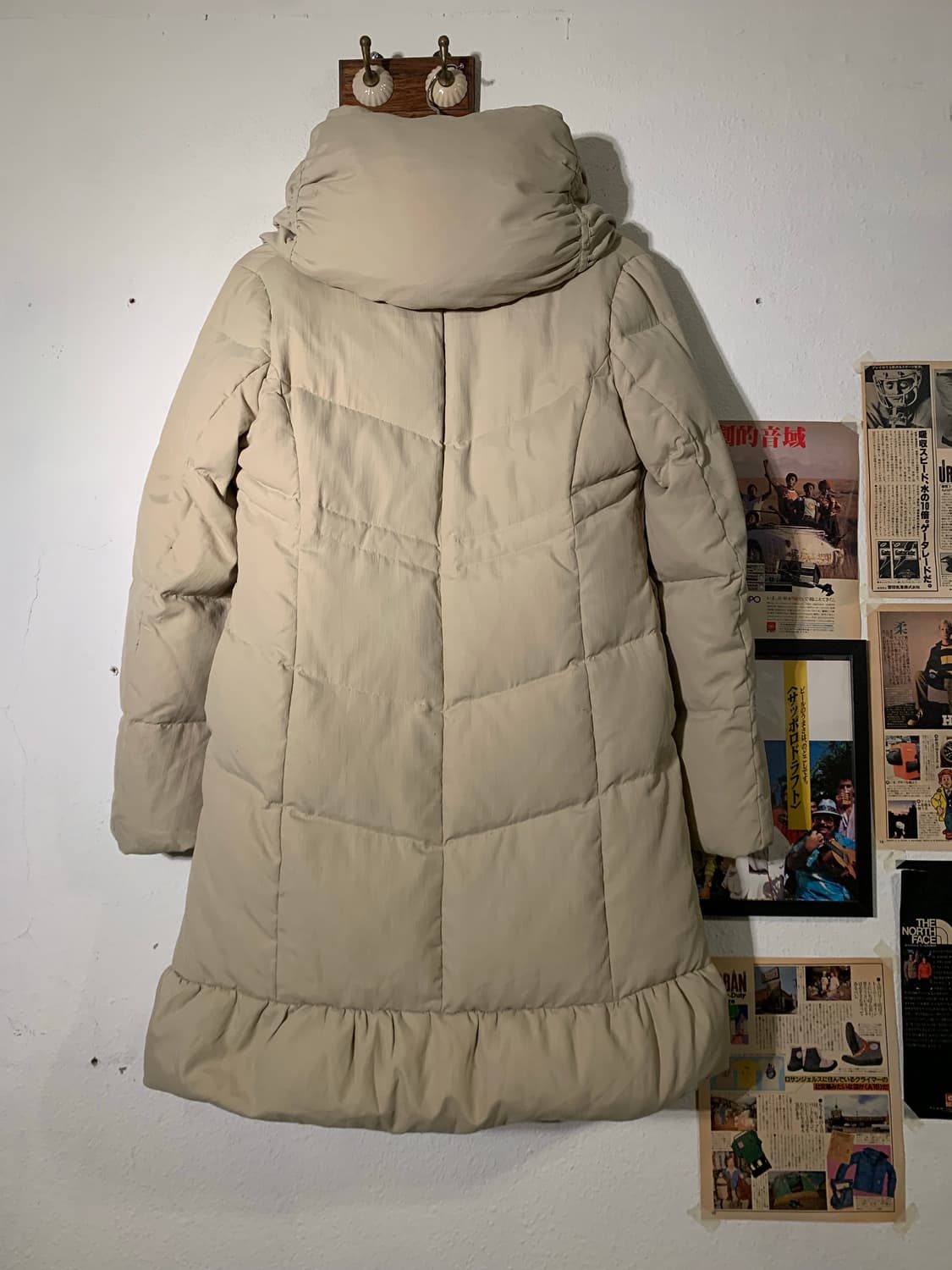 빔즈하트 하이 숄카라 사선 버튼 베이지 패딩 상품이미지6