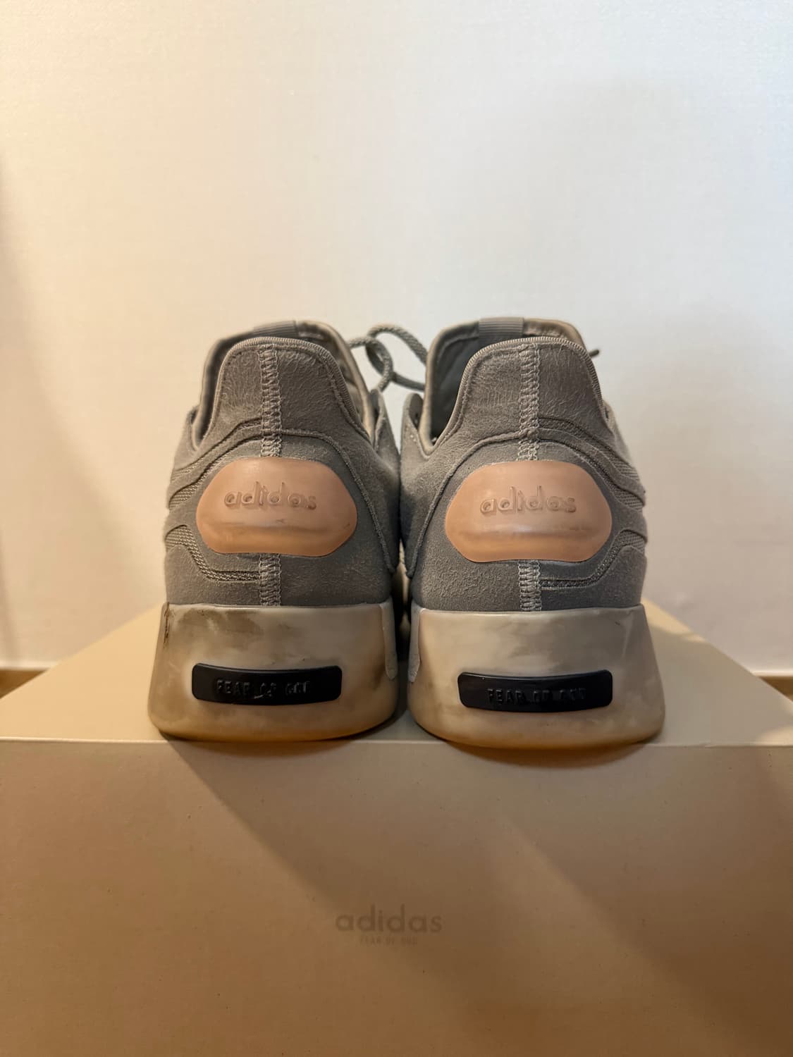 아디다스 x 피어 오브 갓 애슬레틱스 II 베스킷볼 퍼티 베이지 상품이미지5