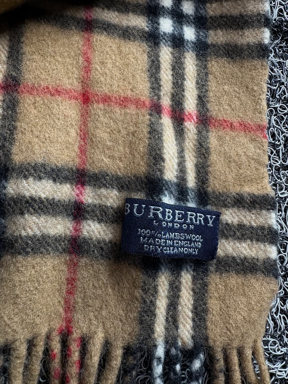 버버리 캐시미어 노바 체크 머플러 3073 상품이미지4