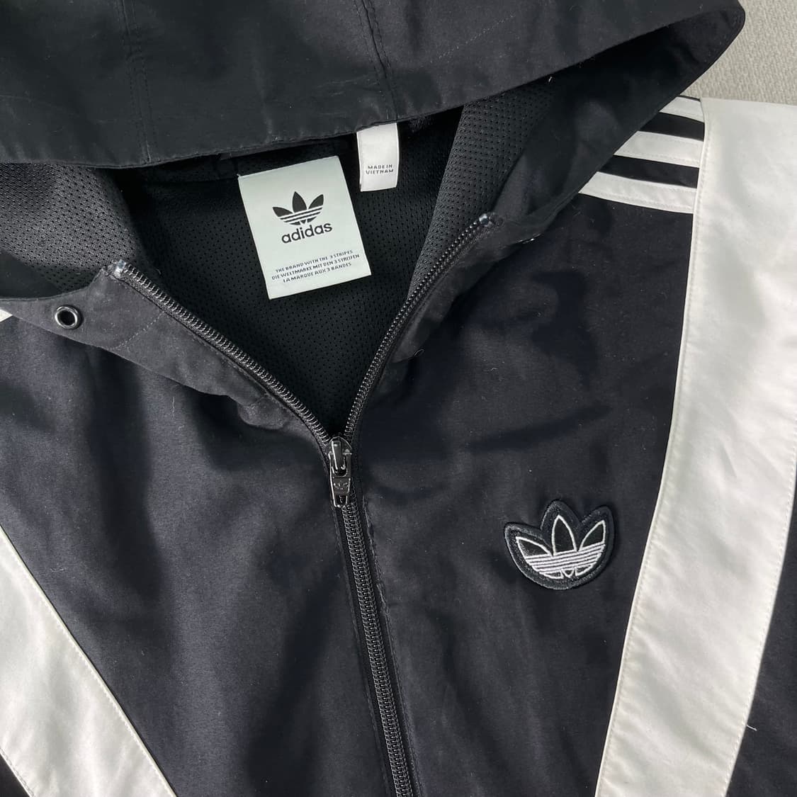 100 아디다스 범고래 윈드브레이커 자켓  상품이미지3
