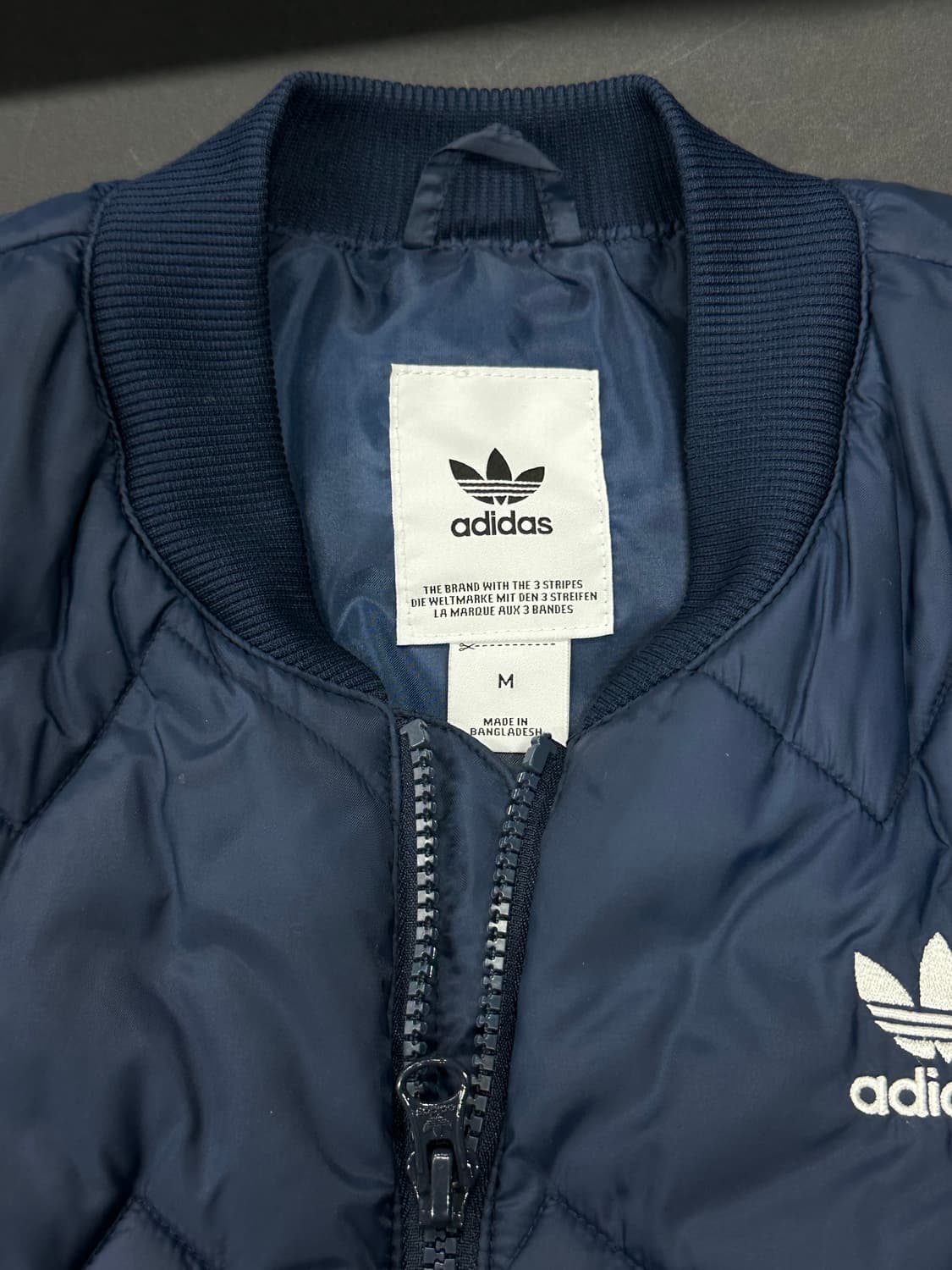 아디다스 네이비 퀄팅 자켓 상품이미지4