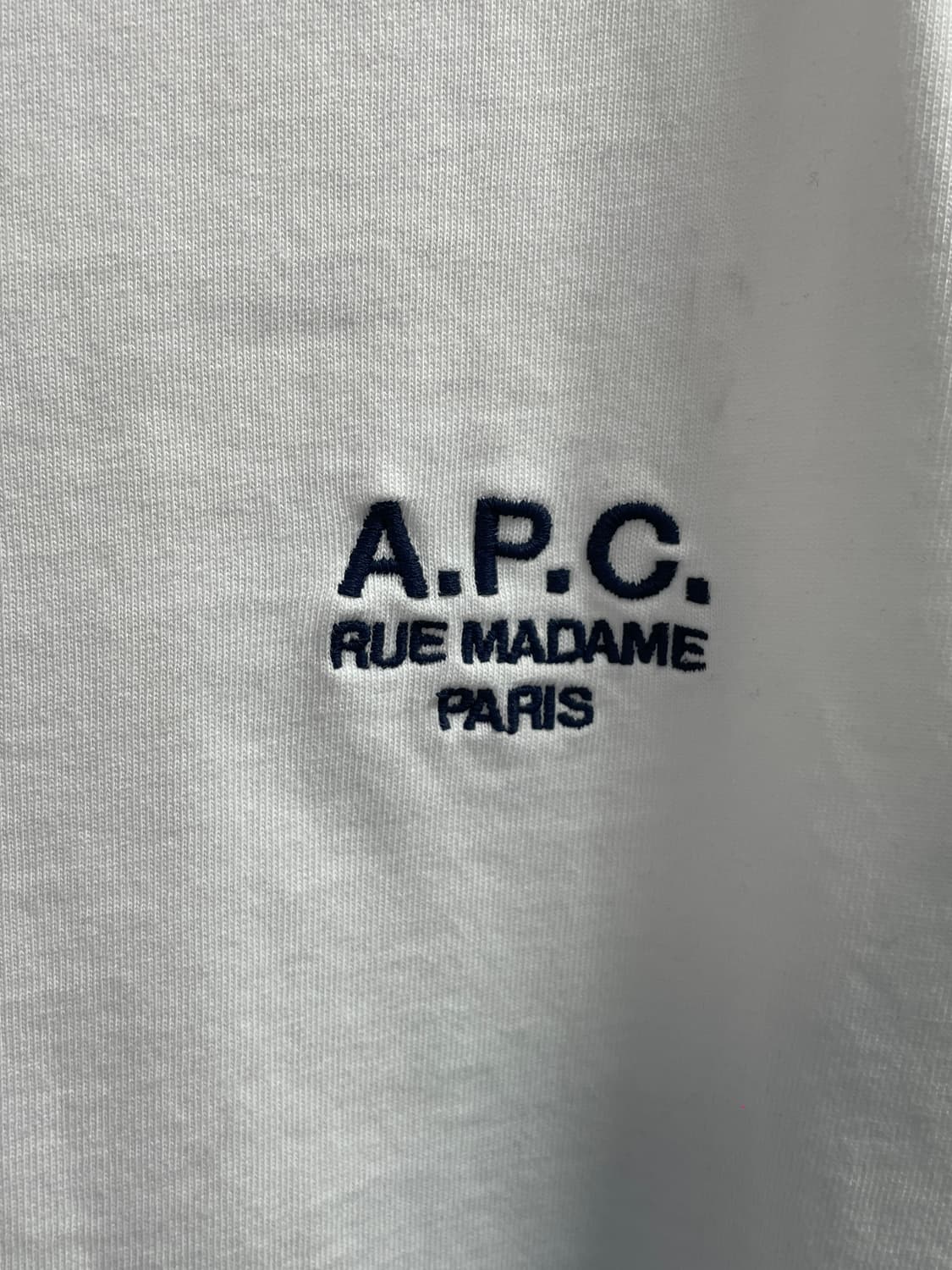 A.P.C 아페쎄 루 마담 자수 반팔티 (on.443) 상품이미지4