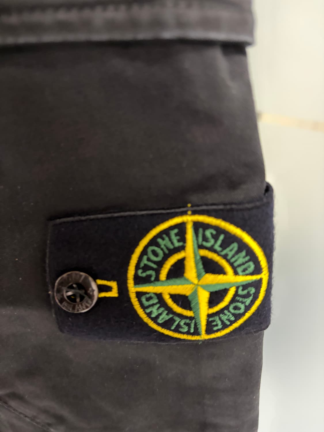 스톤아일랜드 올드 이펙트 카고 바지 상품이미지3