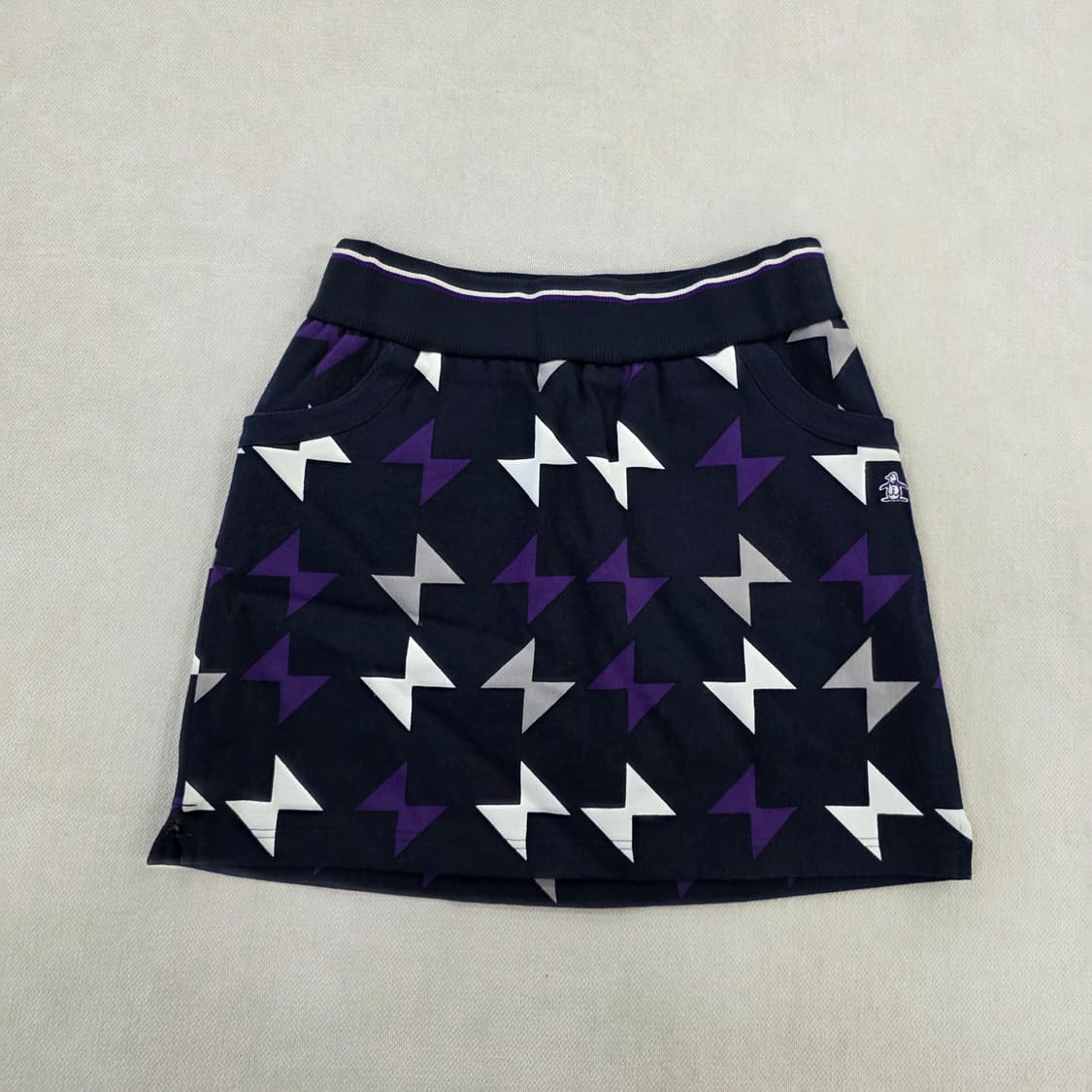 [74-97] 먼싱웨어 골프 스커트 0129J2 상품이미지1