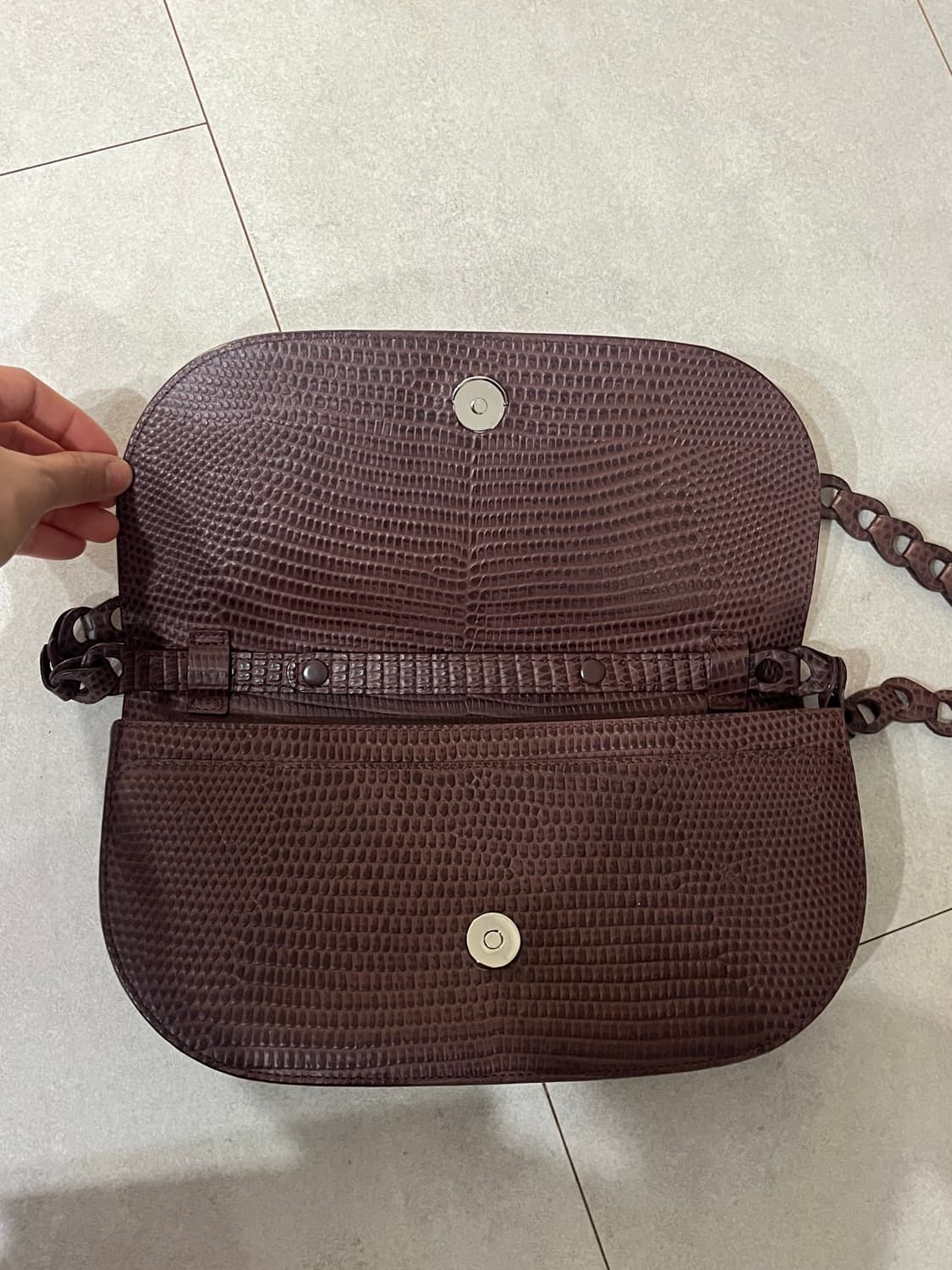 엘바테게브 브로드백 체리브라운 two straps 상품이미지6