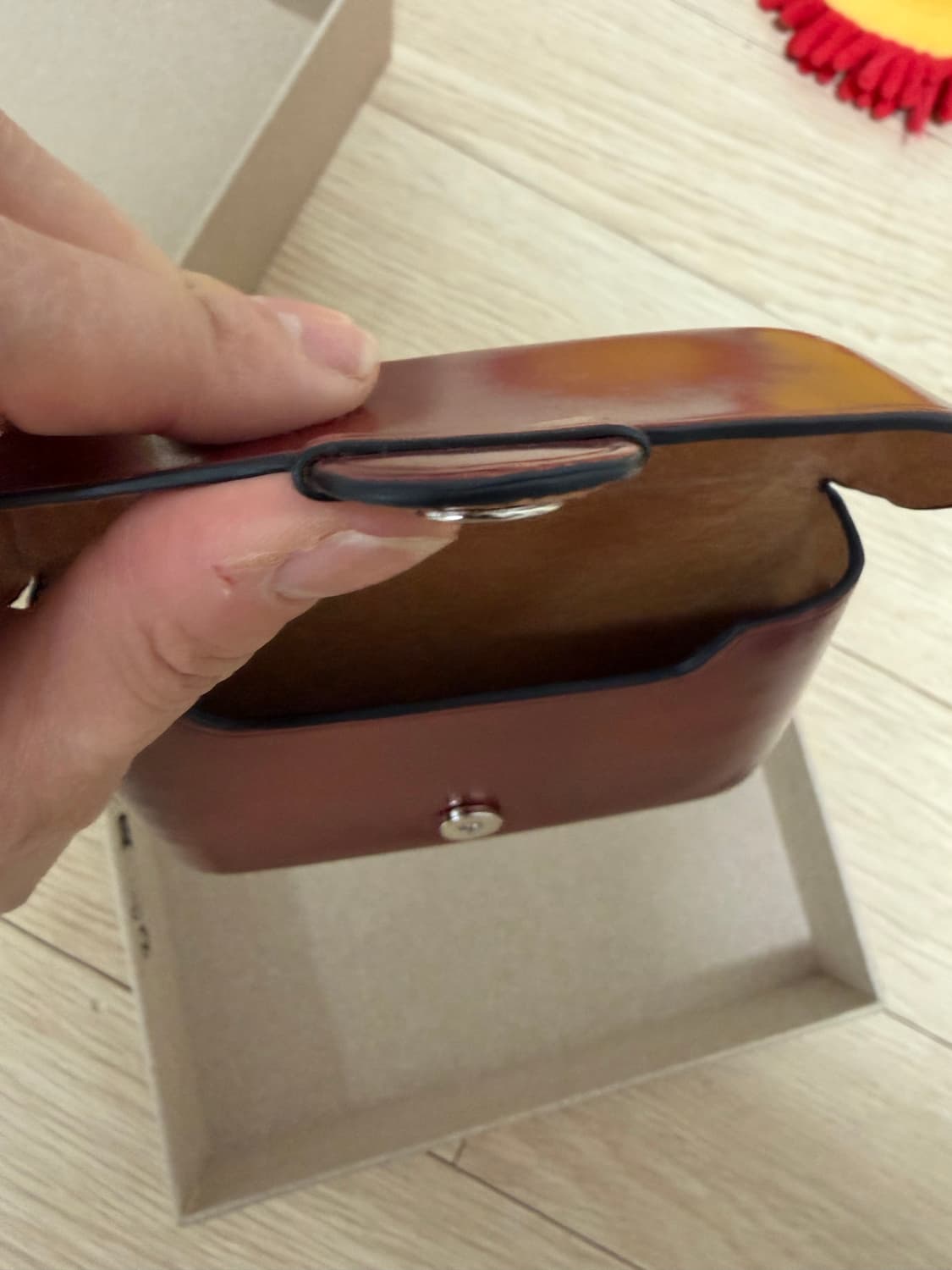 르메르 일부세토 카드지갑 레드브릭 상품이미지3