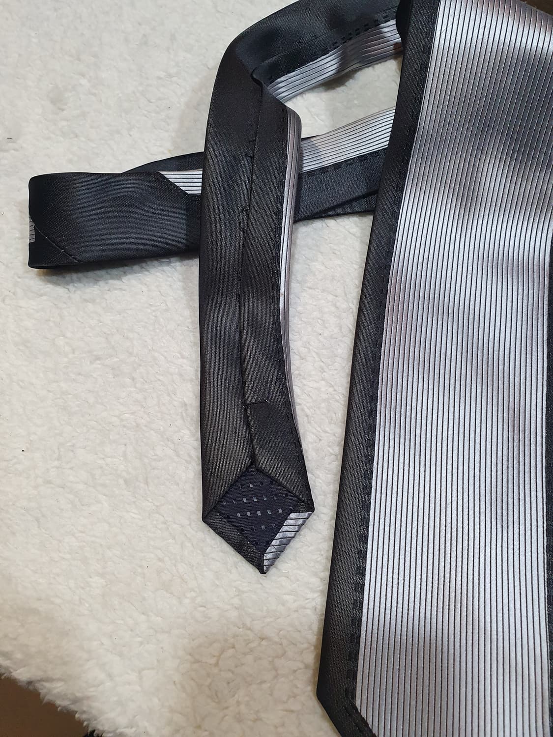 회색 스트라이프 넥타이 상품이미지6