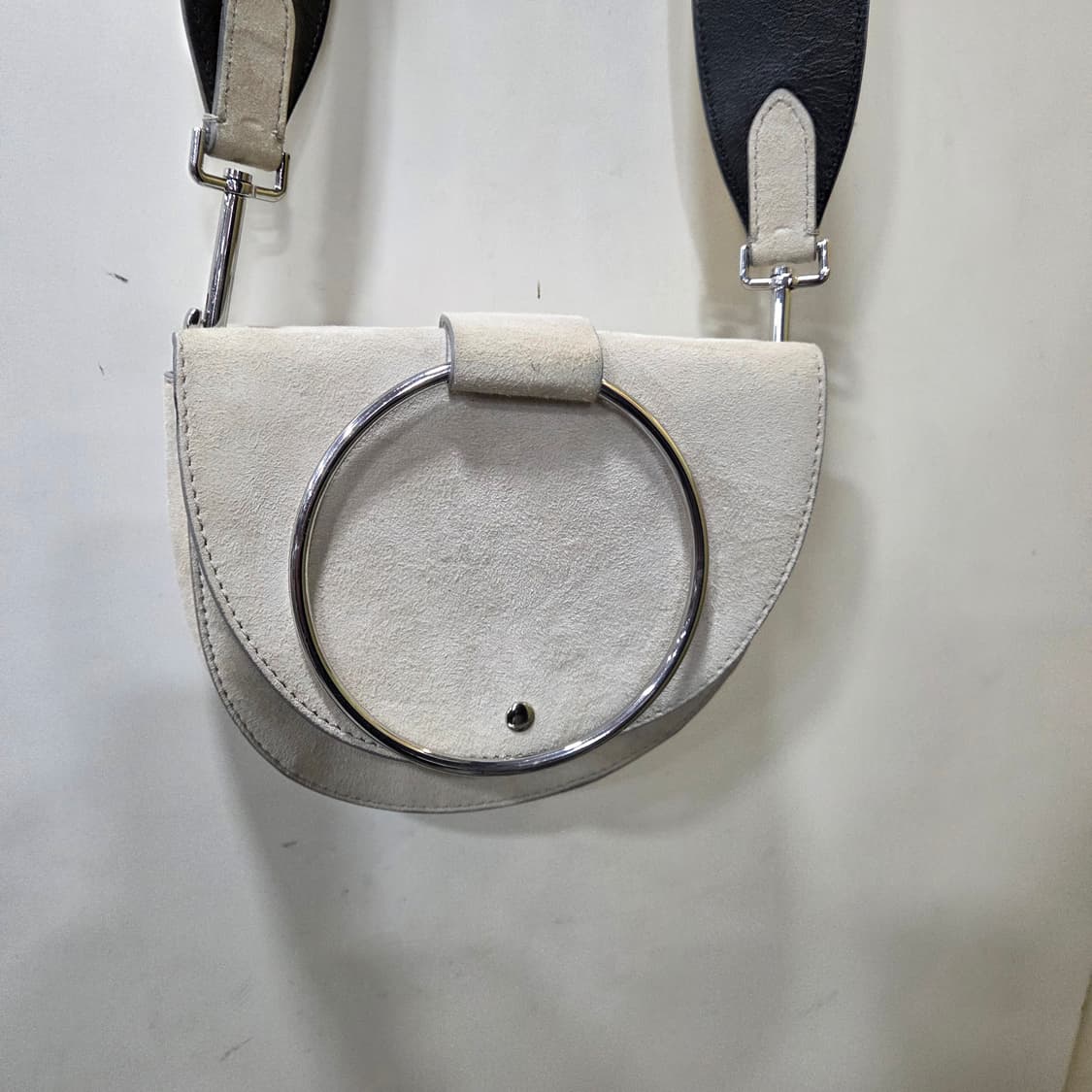 띠어리 스웨이드 숄더 상품이미지3