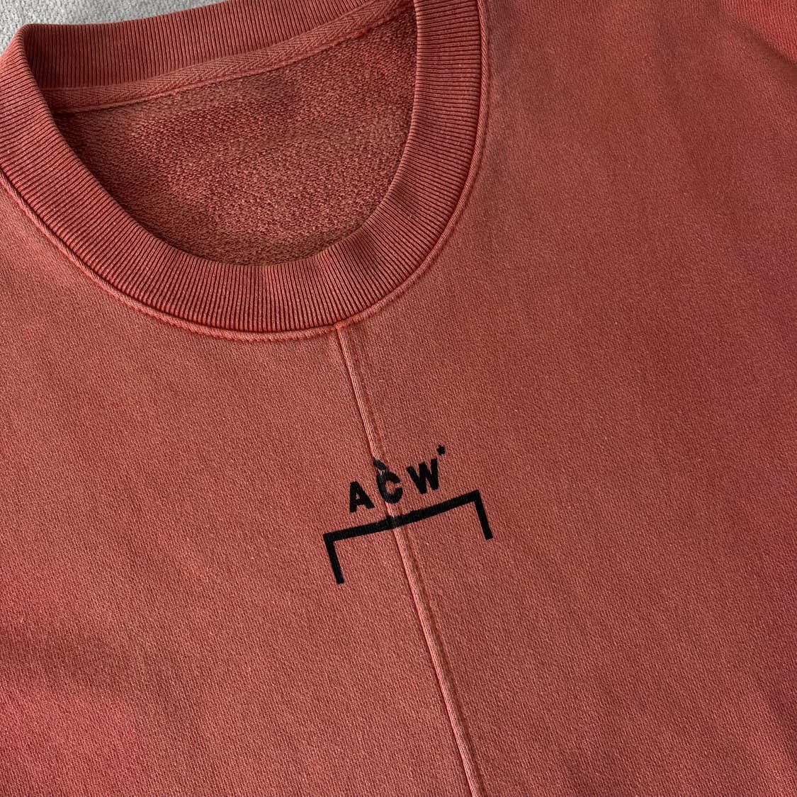 100 어콜드월 투포켓 맨투맨 상품이미지2