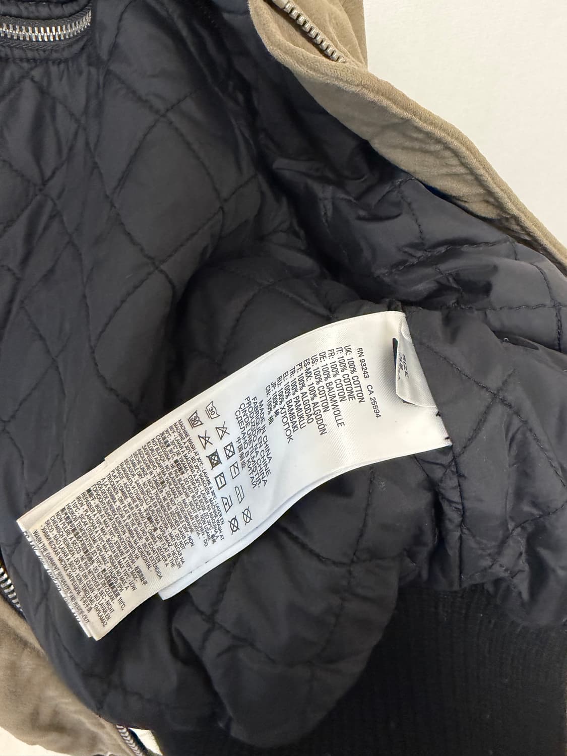 DIESEL Back-Zip Cropped Bomber Jacket 상품이미지8