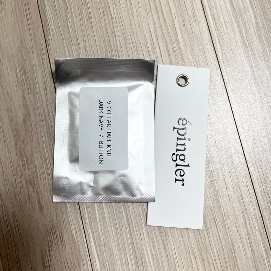 에핑글러 브이 카라 하프 니트 다크 네이비 상품이미지10