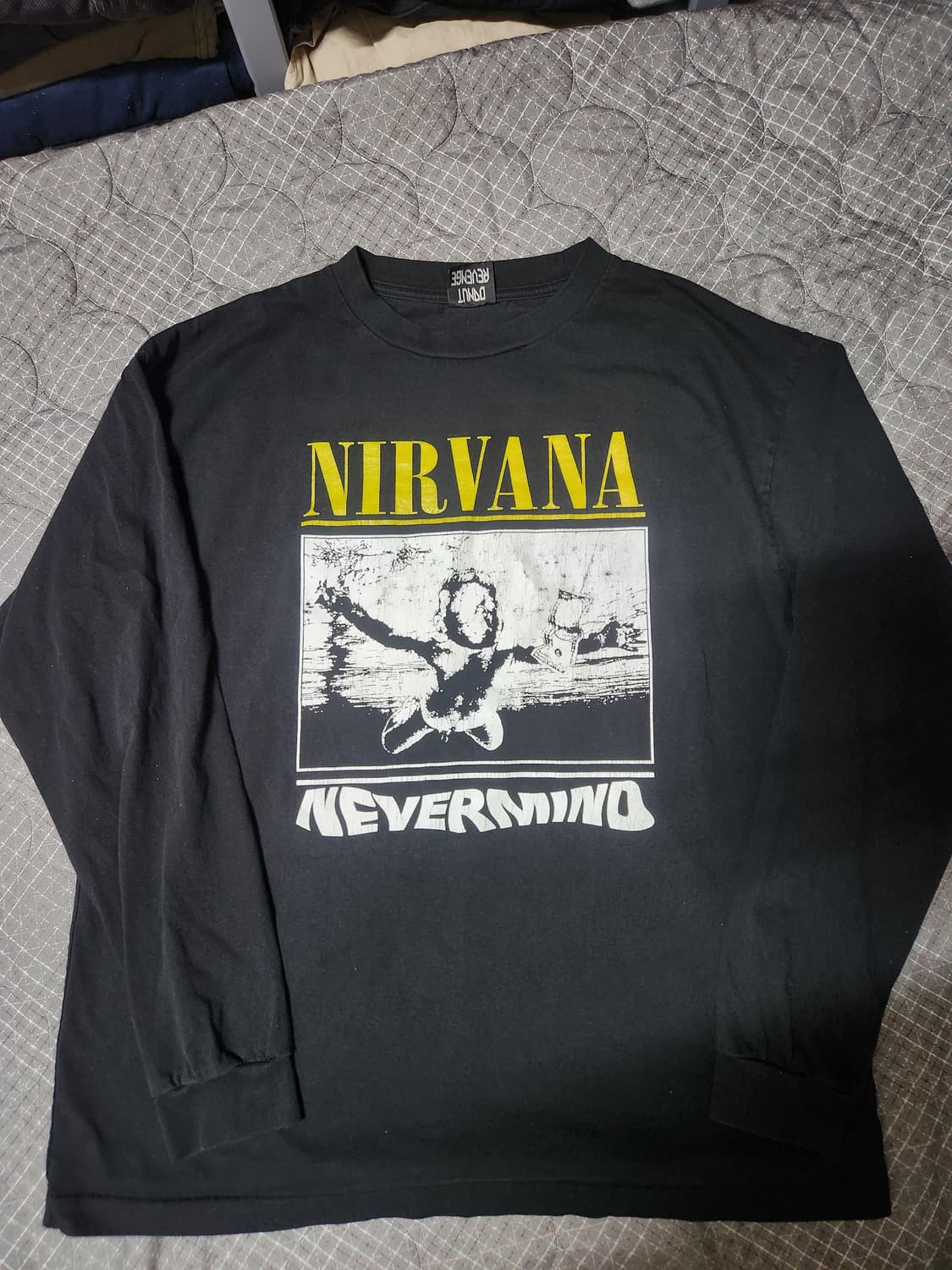 도넛리벤지 너바나 긴팔 3사이즈 판매 상품이미지1