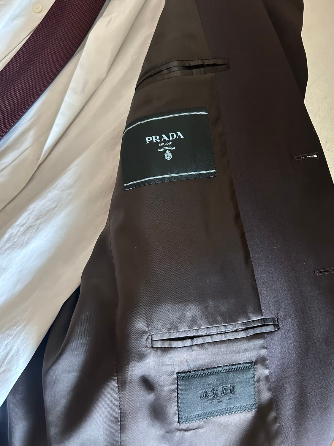 프라다 수트 상품이미지5