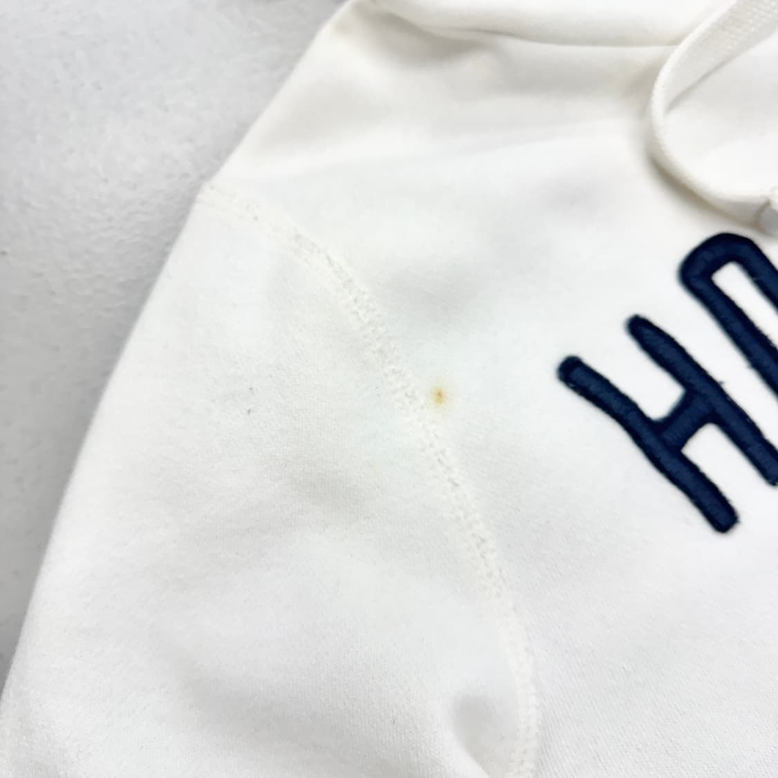 홀리스터 Y2K 아치로고 후드티 화이트 상품이미지4