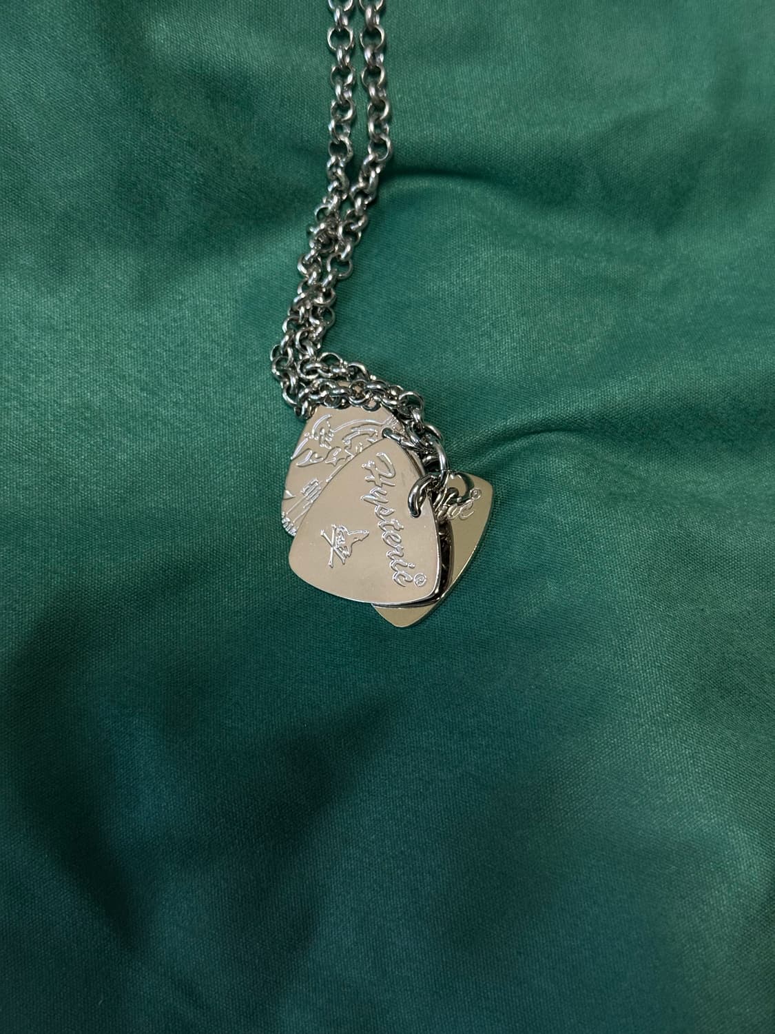 히스테릭 글래머 기타 피크 목걸이 상품이미지2