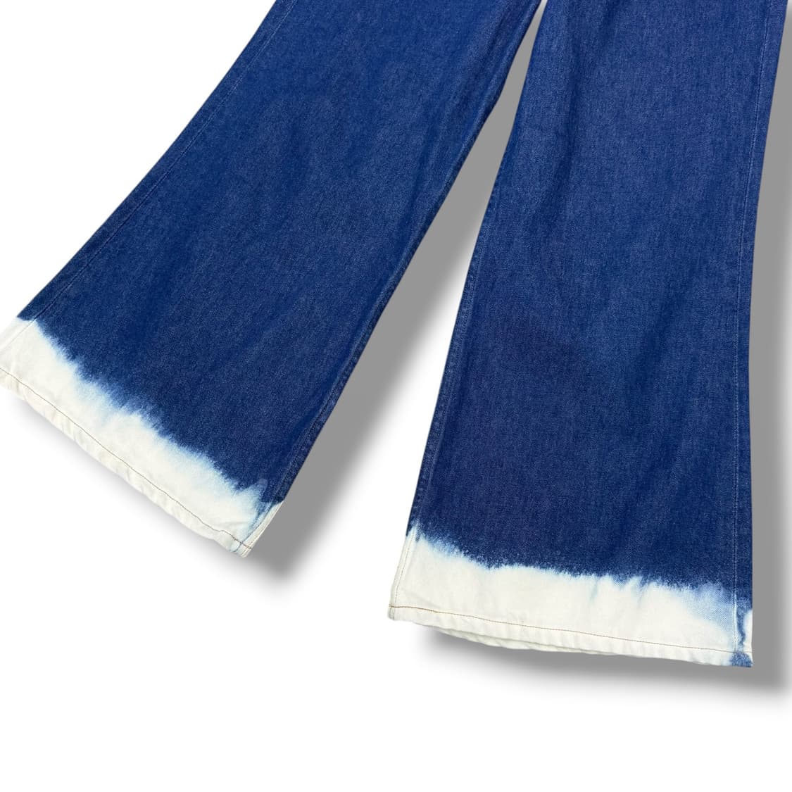 리바이스 레드탭 데님 그라데이션 와이드 부츠컷 플레어진 상품이미지4