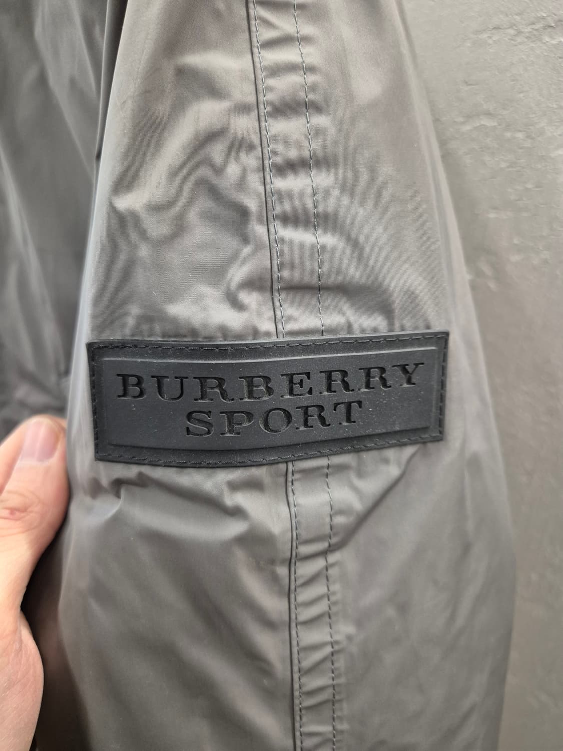 버버리 스포츠 그레이 후드 패딩 자켓 S 상품이미지4