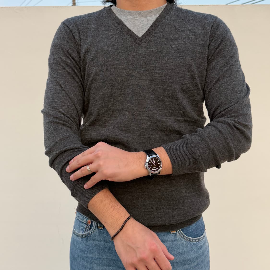 유니클로 울100 브이넥 니트 상품이미지2