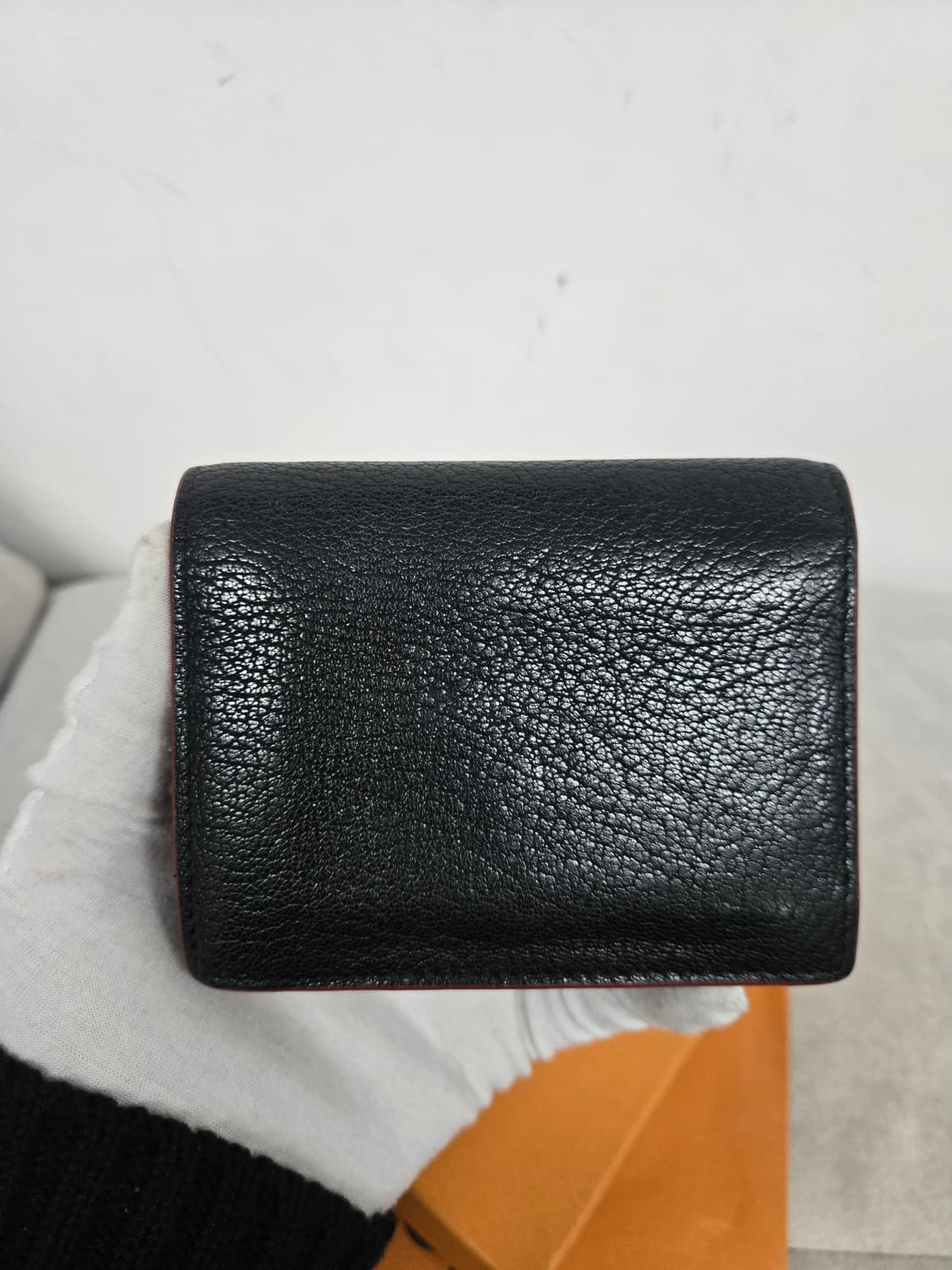 [보증서 정품] 미우미우 반지갑 상품이미지1