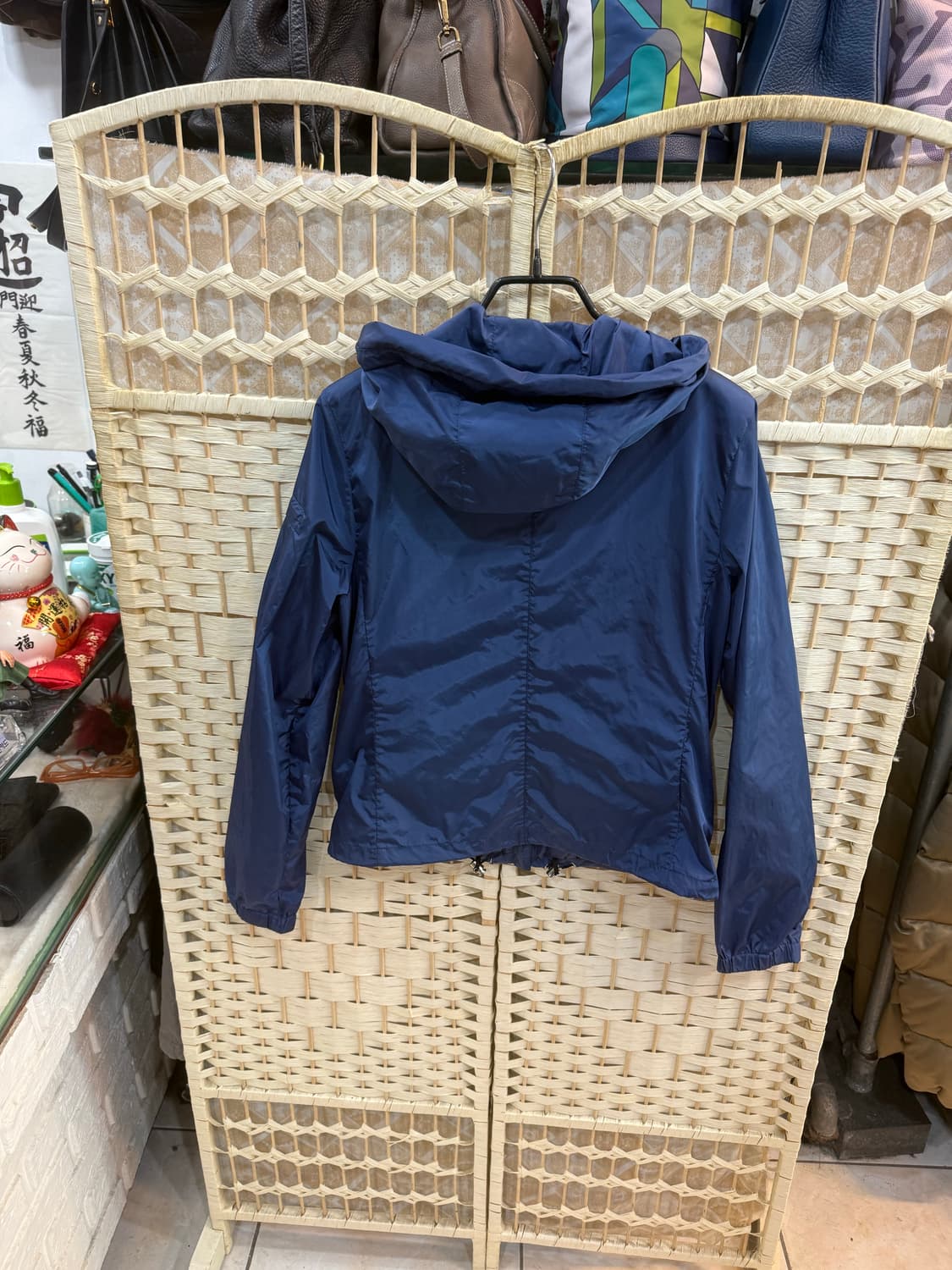 38/44-55 정품 프라다 삼각로고 후드바람막이 팝니다 상품이미지9