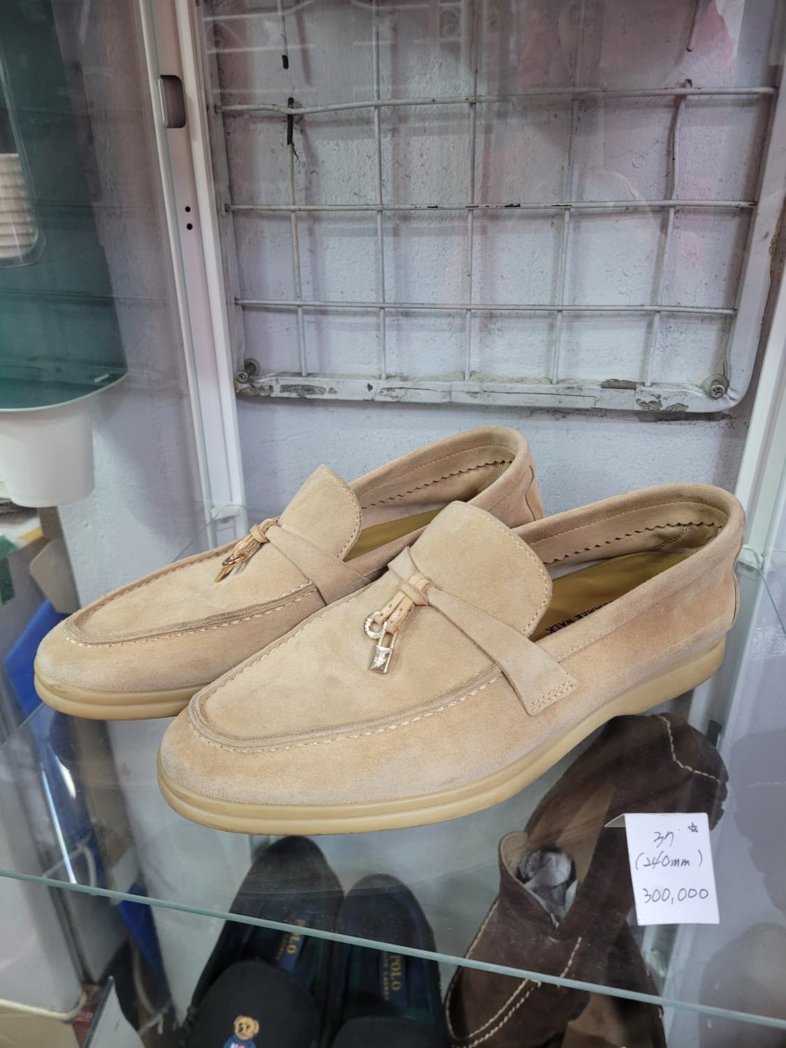 로로피아나 썸머워크 스웨이드 로퍼 37 상품이미지1