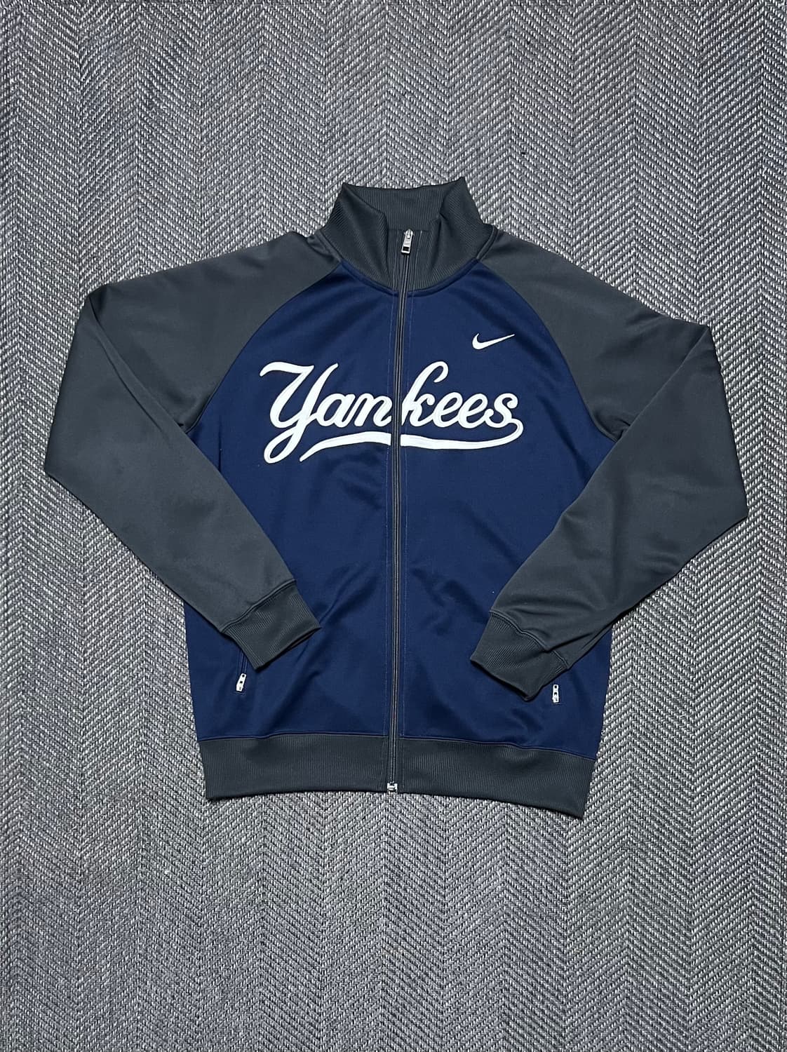 나이키 양키스 집업 상품이미지1