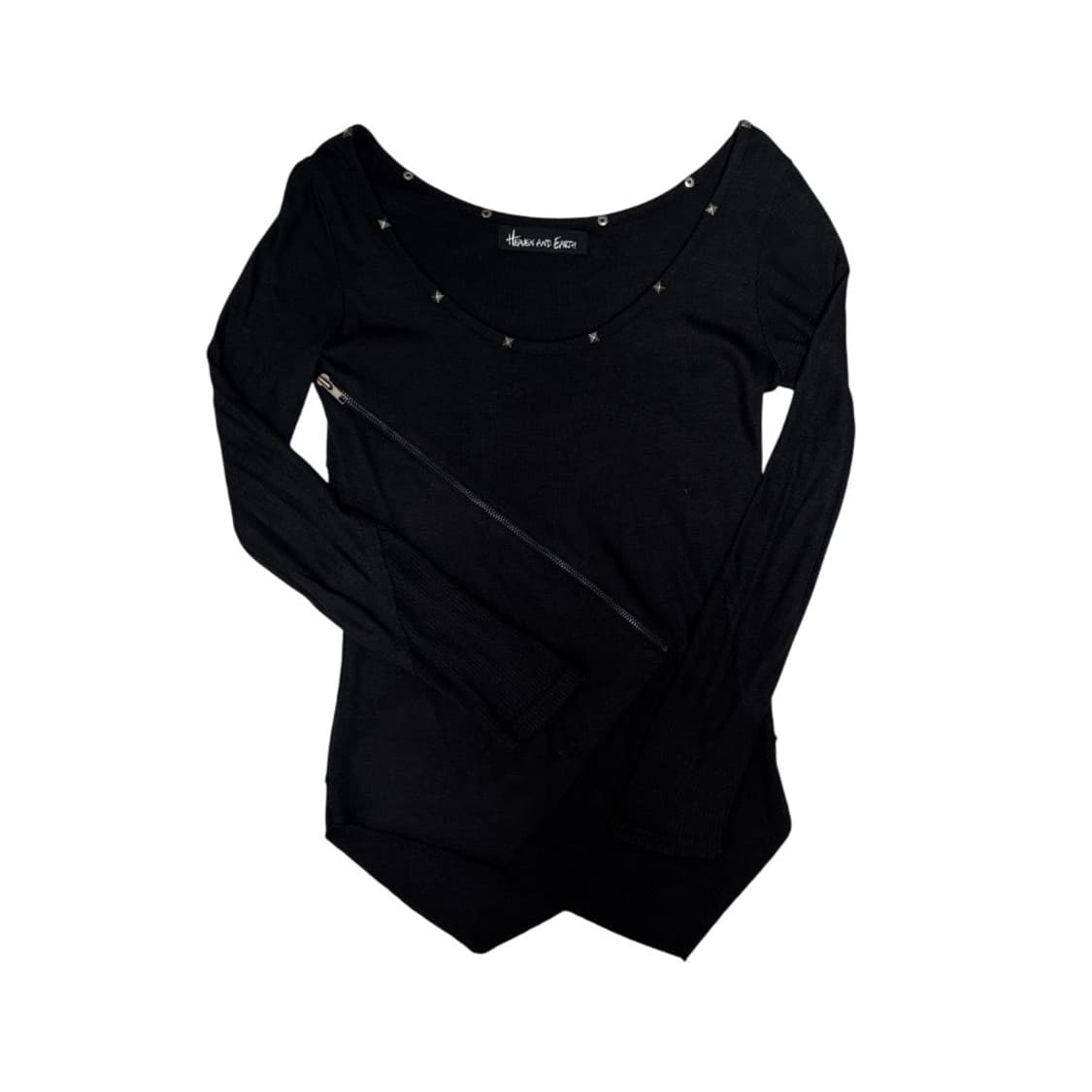 heaven and earth 지퍼 디테일 오프숄더 롱슬리브 상품이미지1