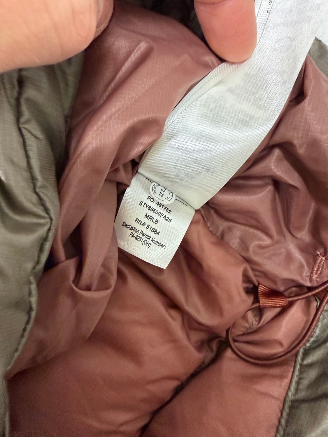 25fw 파타고니아 피츠로이 L 사이즈  1회착 후 보관  사진찍고 절대 상품이미지5