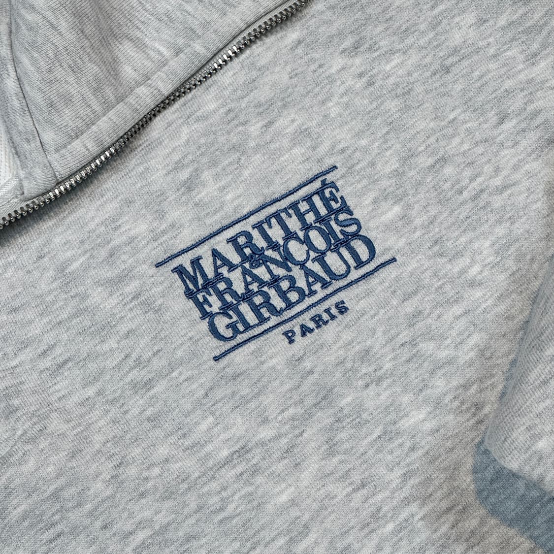 L) 마리떼 프랑소와 저버 로고 반집업 그레이 상품이미지4