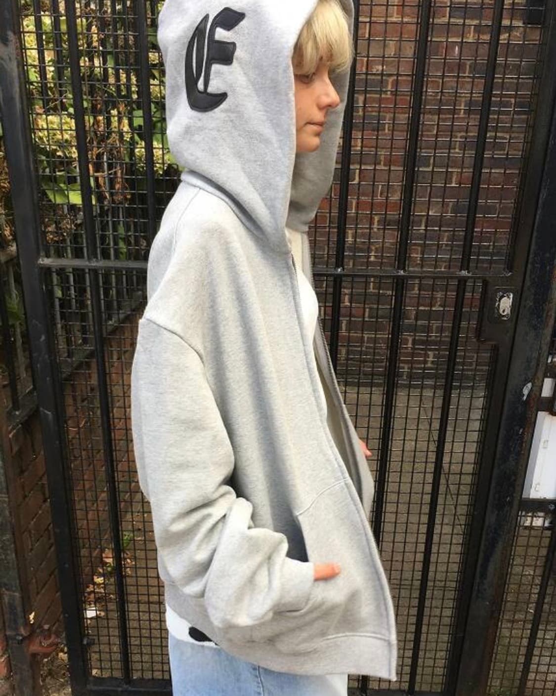 이알티알 x 니들 후드집업 상품이미지1