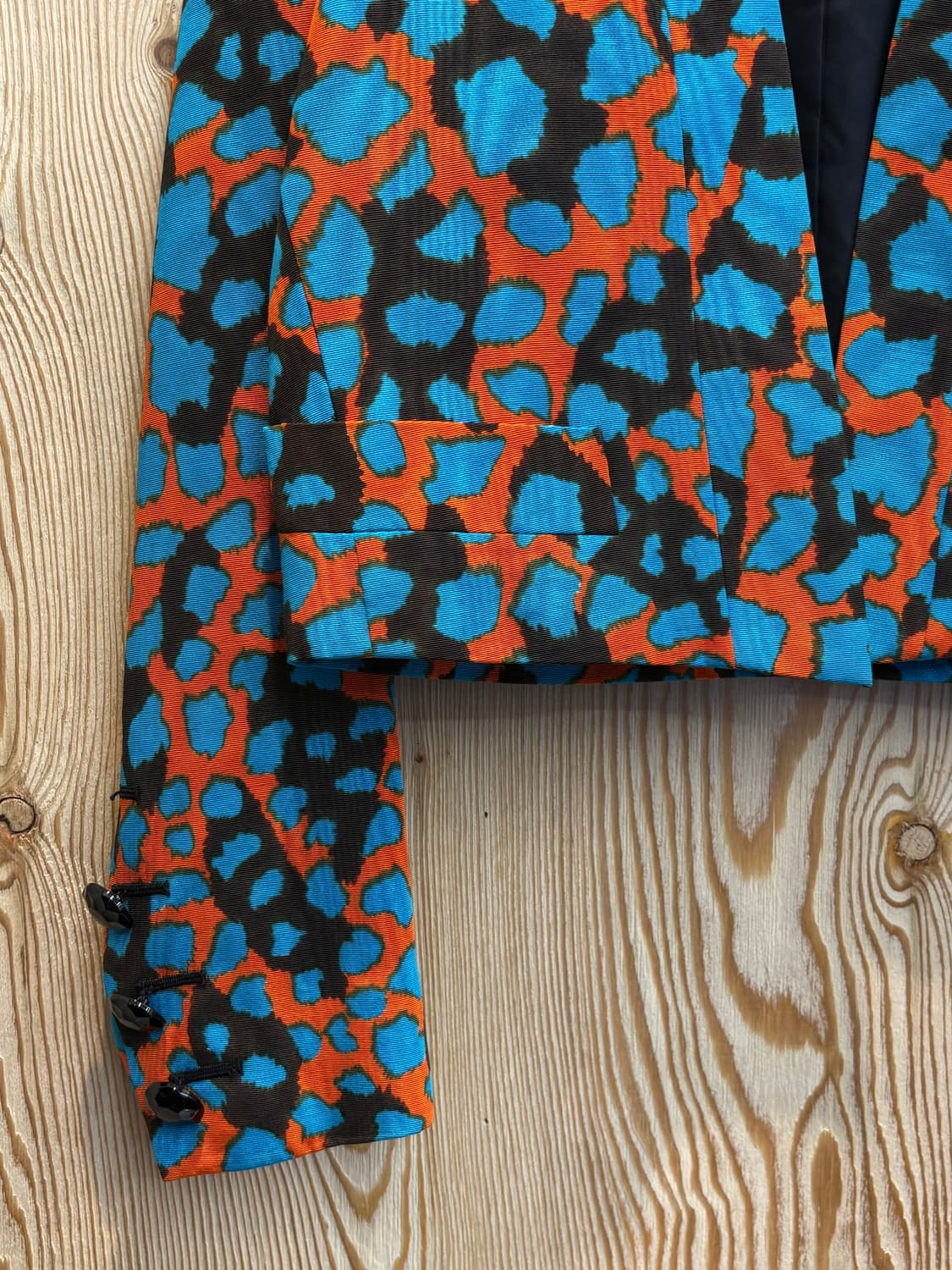 입생로랑 호피 패턴 자켓 상품이미지7