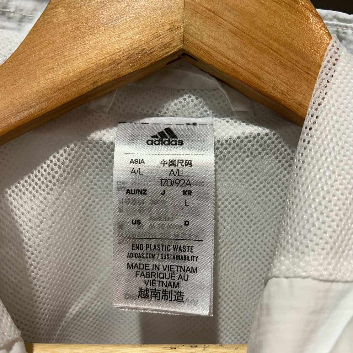 아디다스 크롭 후드 바람막이 상품이미지3