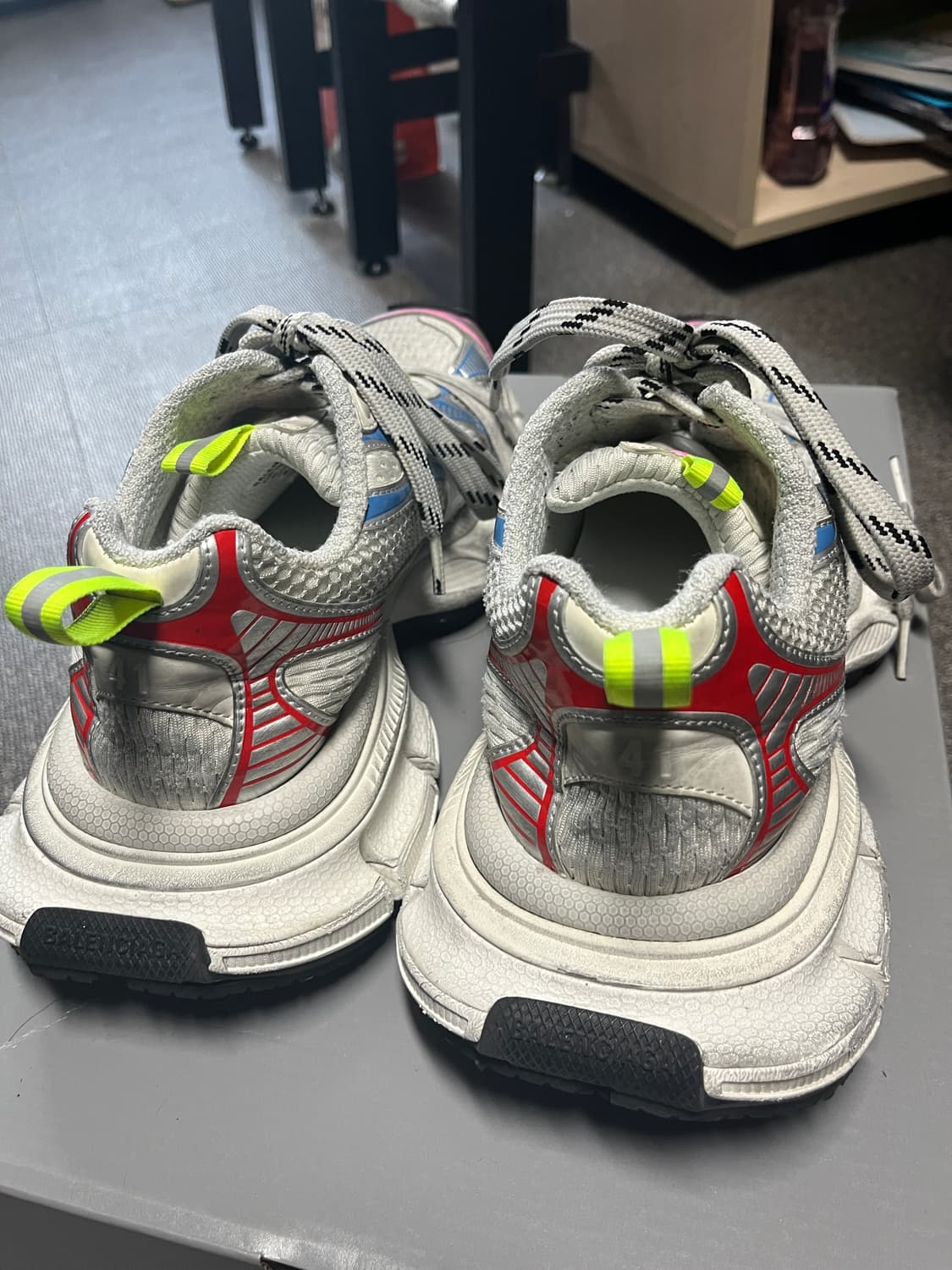 발렌시아가 3XL 멀티 컬러 41사이즈 상품이미지3