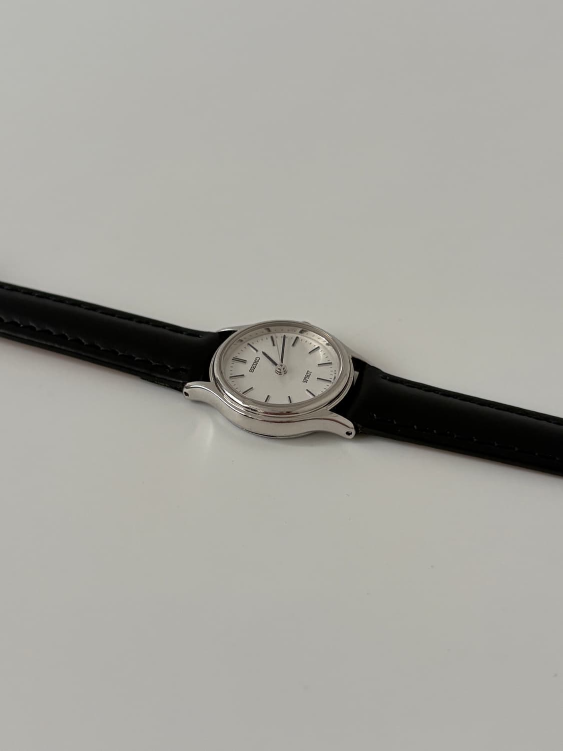 90s spirit snow dial silver ladies quart 상품이미지6