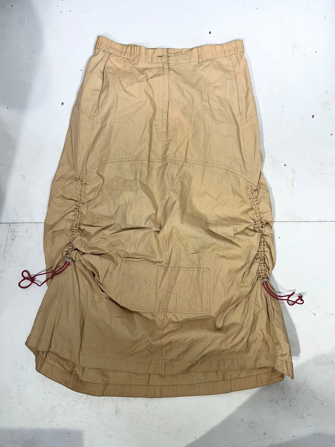 일본 빈티지 베이지 셔링 키치 자수 롱 스커트  상품이미지4