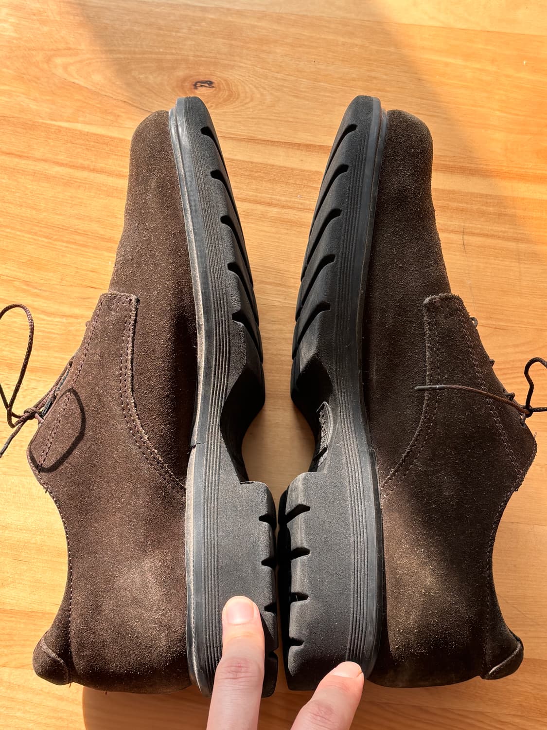 Dr. Martens Made in England 스웨이드 더비 UK9 상품이미지3