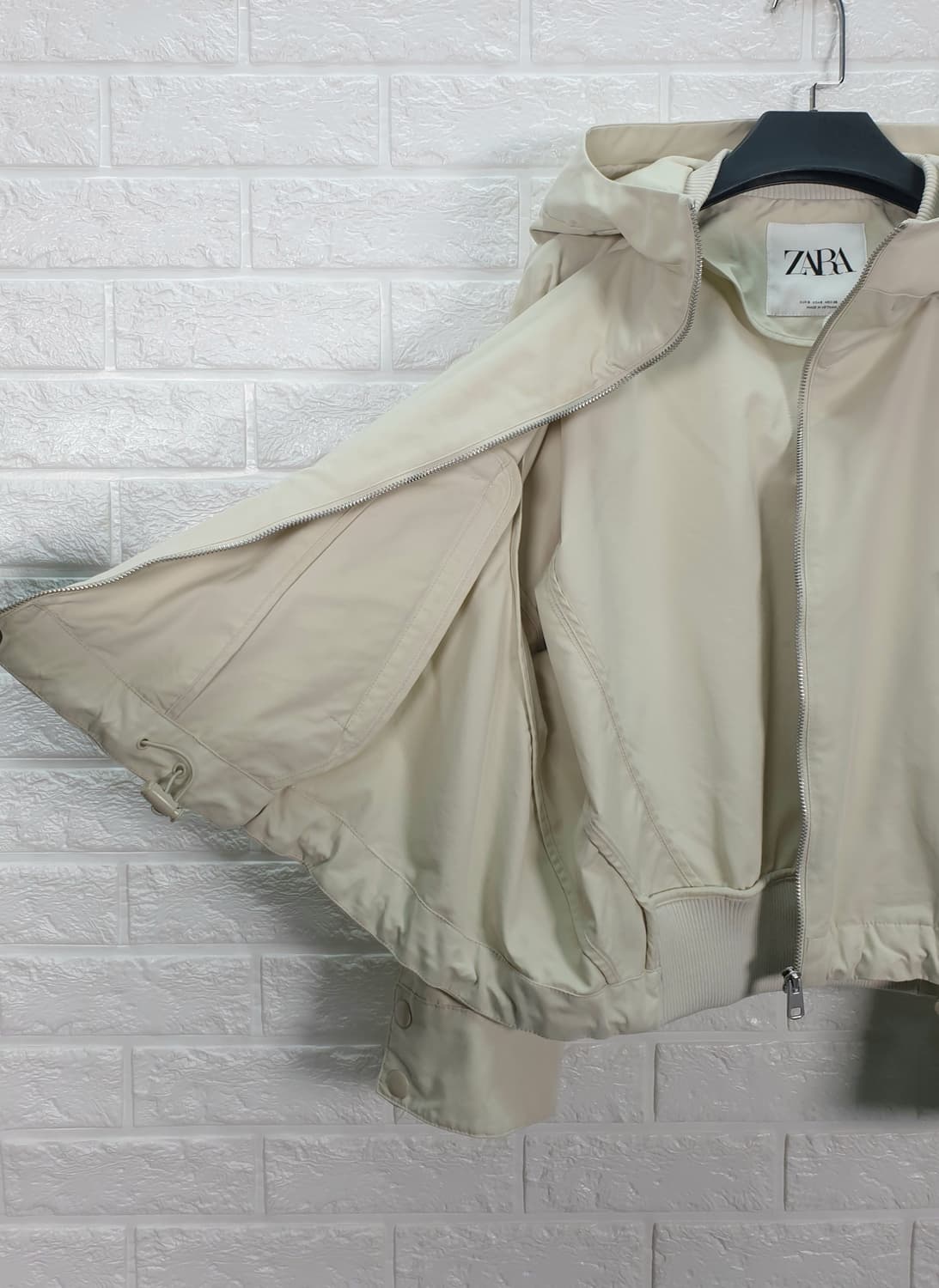 [55-66]자라 크롭 후드 점퍼 상품이미지7