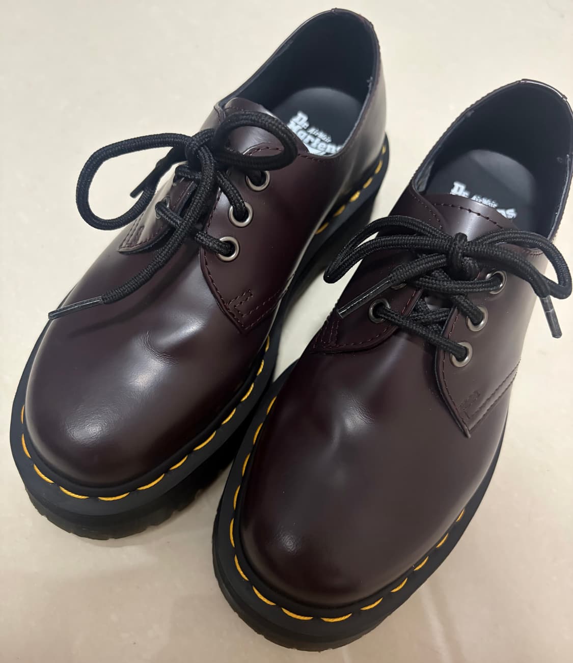 닥터마틴 1461 쿼드 버건디 uk4 상품이미지1