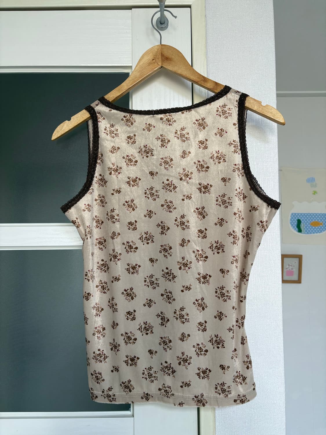 베이지 벨벳 잔꽃 슬리브리스 상품이미지5