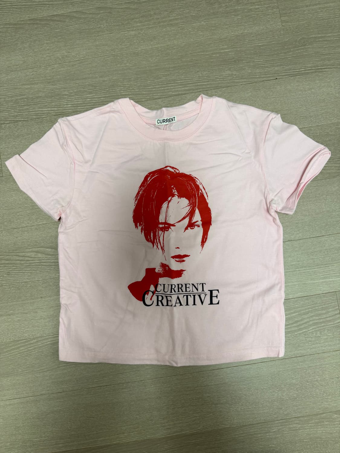 커렌트 90s printed crop tee baby pink 상품이미지1