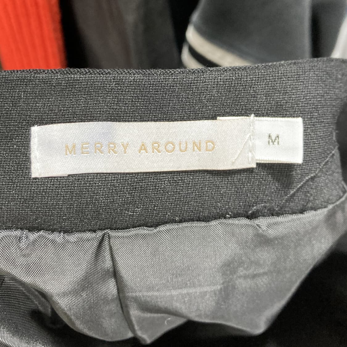 메리어라운드 A라인 롱스커트 블랙 27  상품이미지3