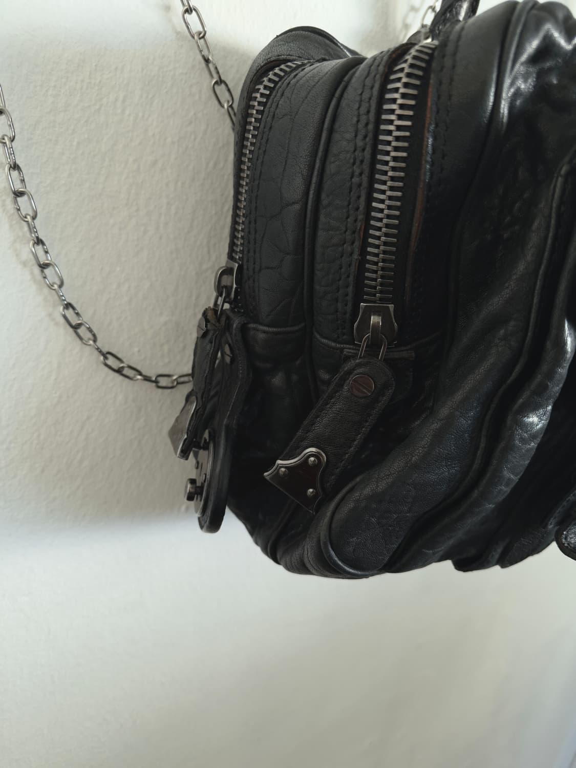 버버리 프로섬 포켓 나이트백 라지 상품이미지3