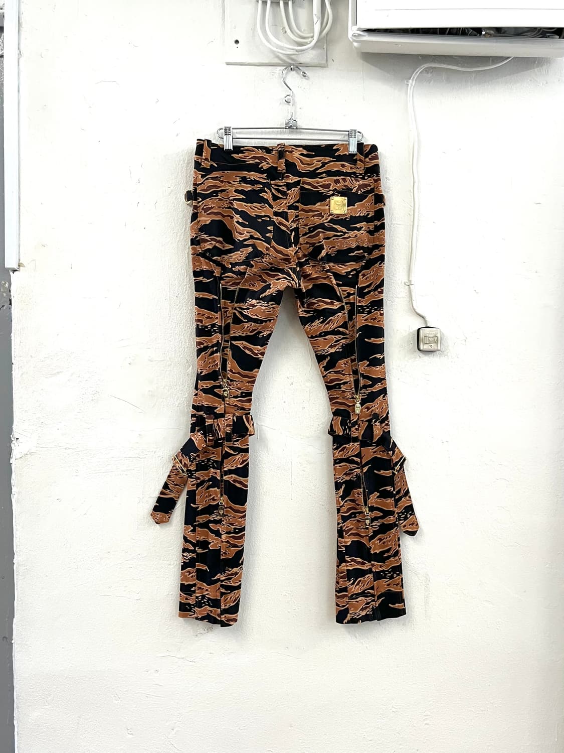 MCM 페노메논 2011AW 컬렉션 아카이브 벨트 펑크 팬츠 상품이미지1