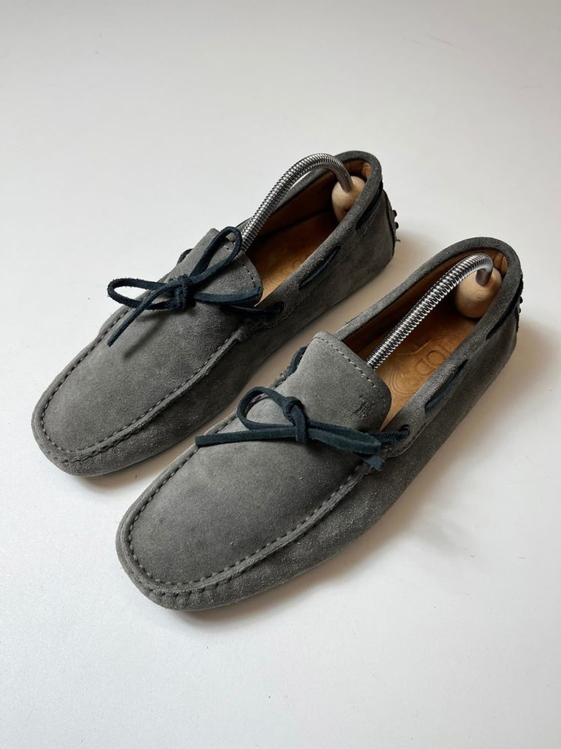 토즈 옴므 고미노 스웨이드 드라이빙 슈즈 Q1317 상품이미지1