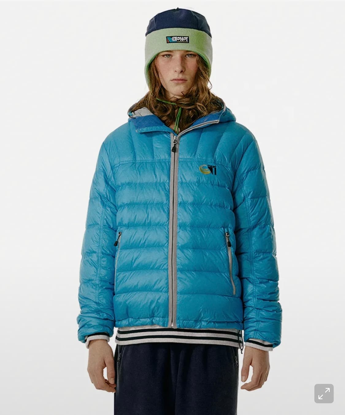 테켓 25FW 경량패딩 블루 M 상품이미지1